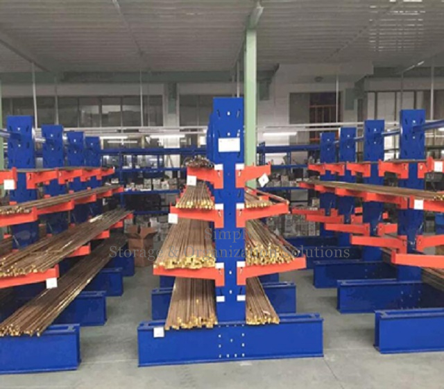 Estanterías en voladizo de acero de doble cara para almacenamiento de tubos de latón
