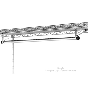 Tubo para colgar ropa con soportes